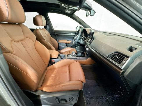 Used 2024 Audi Q5 e Premium Plus image 27