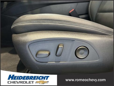 Used 2024 Chevrolet Blazer EV LT AWD/4WD image 14