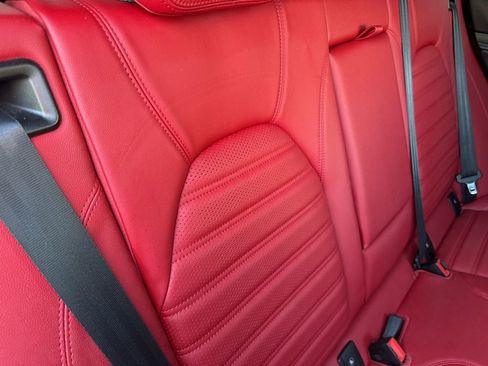 Used 2022 Alfa Romeo Stelvio Veloce image 55