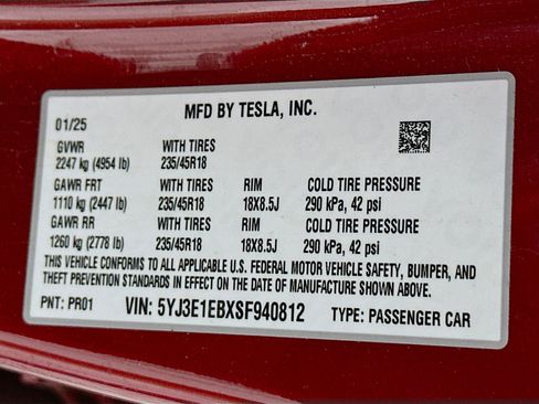 Used 2025 Tesla Model 3 Long Range AWD/4WD image 12