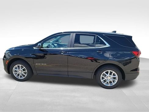 Certified 2024 Chevrolet Equinox LT w/ LPO, Floor Liner Package AWD/4WD image 9