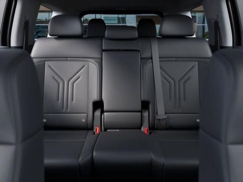 New 2026 Hyundai Santa Fe SEL FWD image 12