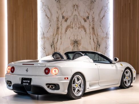 Used 2004 Ferrari 360 Spider image 7