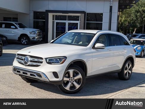 Certified 2022 Mercedes-Benz GLC 300 4MATIC image 1