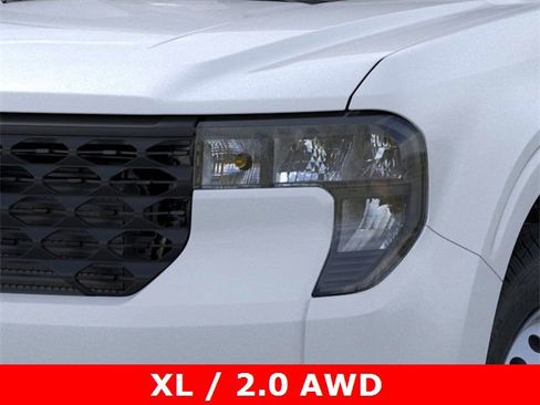 New 2025 Ford Maverick XL w/ Equipment Group 102A image 19
