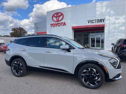 Used 2025 Kia Sportage SX