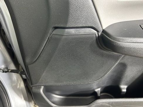 Used 2017 Honda CR-V LX image 30