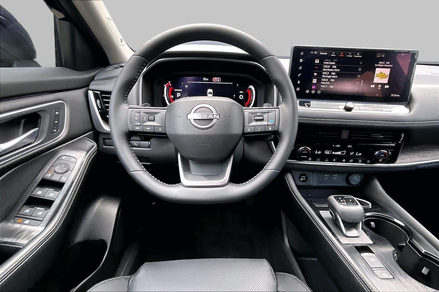 Certified 2026 Nissan Rogue Platinum w/ Platinum Premium Package AWD/4WD image 6