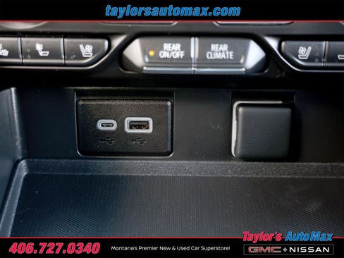 Used 2024 Chevrolet Tahoe High Country image 32