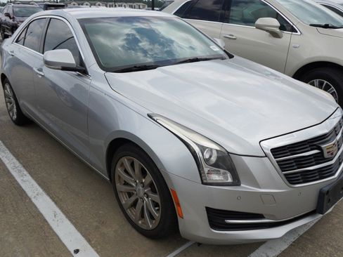 Used 2018 Cadillac ATS Luxury RWD image 3
