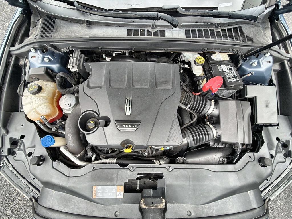 Used 2020 Lincoln Continental Reserve FWD image 18