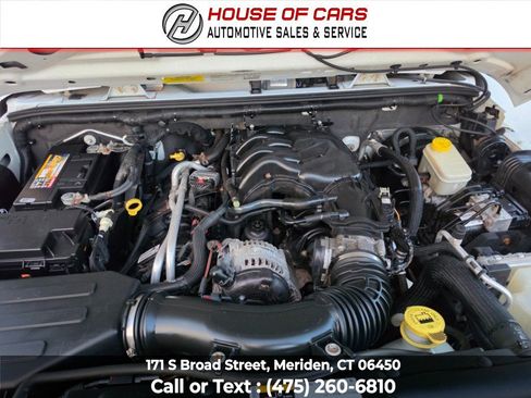 Used 2014 Jeep Wrangler Unlimited Sport w/ Quick Order Package 24S AWD/4WD image 48