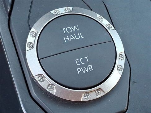 Used 2024 Toyota Tacoma SR5 image 19