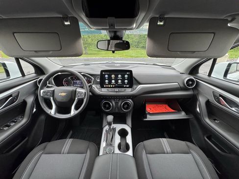 Certified 2025 Chevrolet Blazer LT w/ LPO, Floor Liner Package image 50
