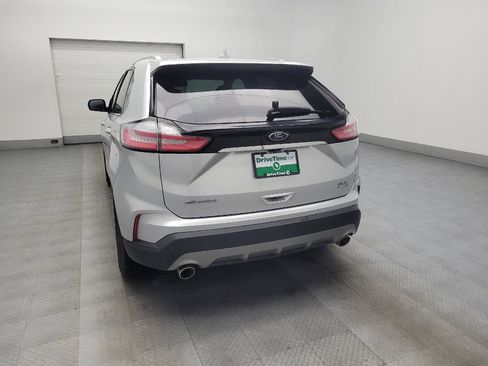 Used 2019 Ford Edge SEL w/ Equipment Group 201A image 6