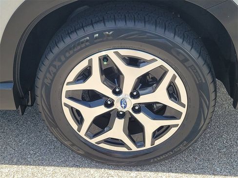 Used 2021 Subaru Forester Premium image 13