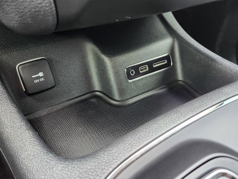 Used 2017 Dodge Durango GT w/ Nav & Power Liftgate Group image 11