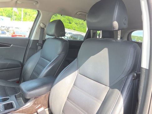 Used 2018 Kia Sorento EX AWD/4WD image 13