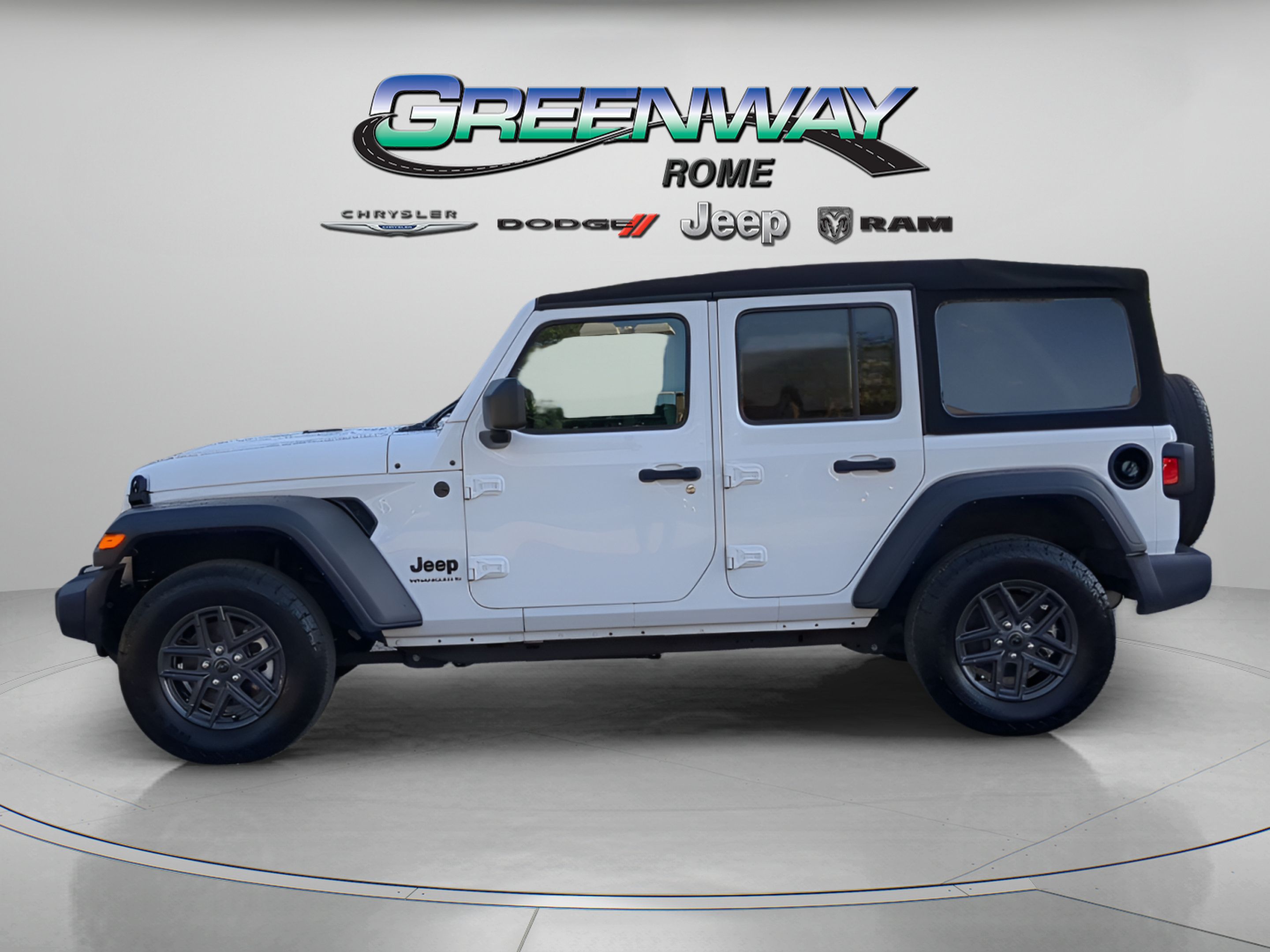 Used 2024 Jeep Wrangler Unlimited Sport AWD/4WD image 16