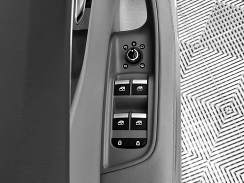 Used 2024 Audi Q7 2.0T Premium Plus image 21