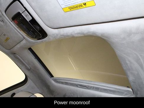 Used 2022 Hyundai Palisade Calligraphy image 11