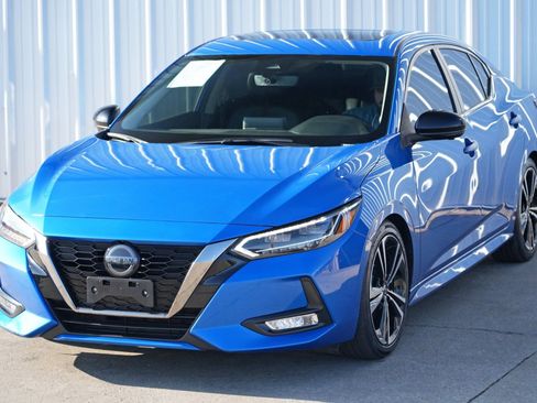 Used 2023 Nissan Sentra SR w/ SR Premium Package image 43