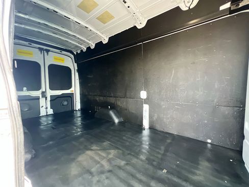 Used 2024 Ford Transit 250 148 High Roof Extended w/ Load Area Protection Package RWD image 33