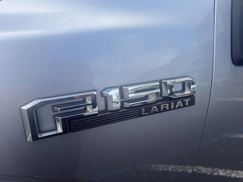 Used 2020 Ford F150 Lariat image 3