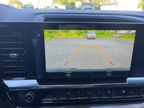 New 2025 Chevrolet Silverado 1500 LT image 13
