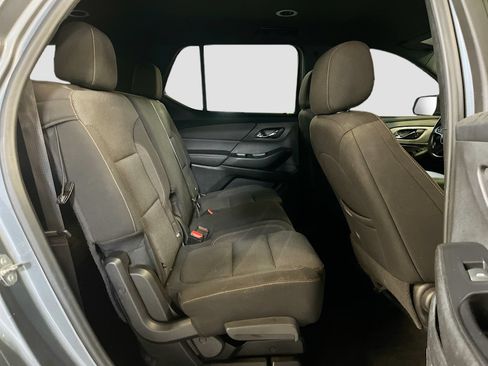 Used 2021 Chevrolet Traverse LS AWD/4WD image 26