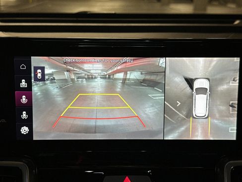 Certified 2022 Kia Sorento SX image 20