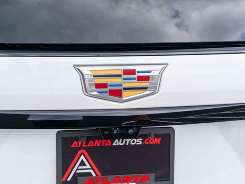 Used 2025 Cadillac Escalade ESV Sport w/ Touring Package AWD/4WD image 15