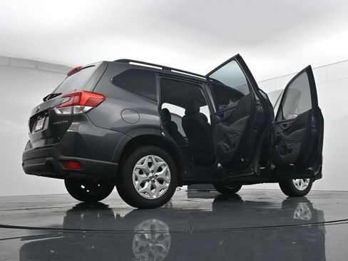 Used 2020 Subaru Forester w/ Alloy Wheel Package AWD/4WD image 43