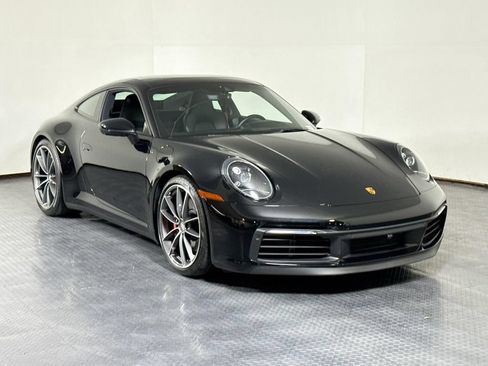 Certified 2022 Porsche 911 Carrera S RWD image 9