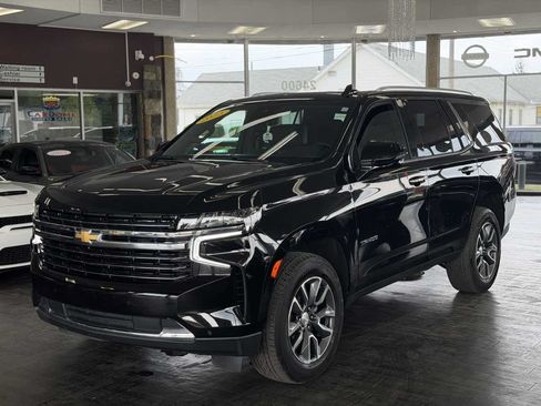 Used 2023 Chevrolet Tahoe LT w/ LT Signature Package AWD/4WD image 15