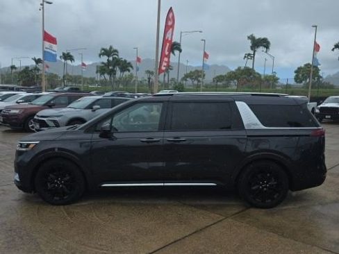 Used 2022 Kia Carnival SX Prestige FWD image 8