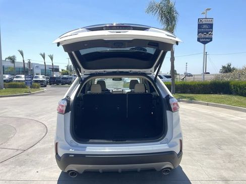 Used 2020 Ford Edge SEL w/ Convenience Package FWD image 26