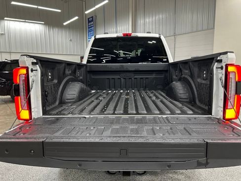 Certified 2024 Ford F350 Limited w/ FX4 Off-Road Package AWD/4WD image 34