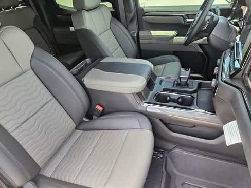 New 2026 Chevrolet Silverado 1500 ZR2 AWD/4WD image 10