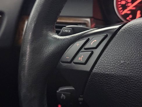 Used 2008 BMW 535xi Sedan image 39