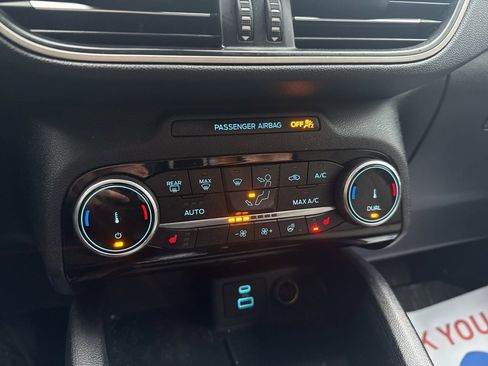 Used 2022 Ford Escape SE w/ Convenience Package image 30