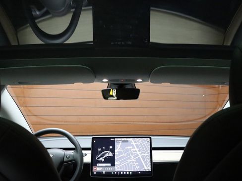 Used 2021 Tesla Model 3 Long Range image 41