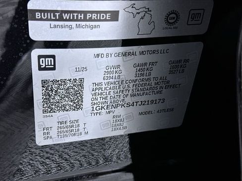 New 2026 GMC Acadia AT4 w/ LPO, Floor Liner Package AWD/4WD image 35