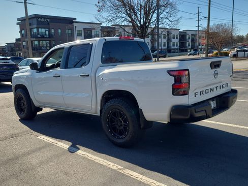 Used 2023 Nissan Frontier S image 8