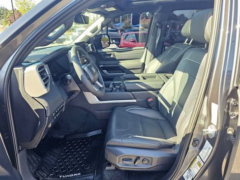 Used 2026 Toyota Tundra Limited AWD/4WD image 22