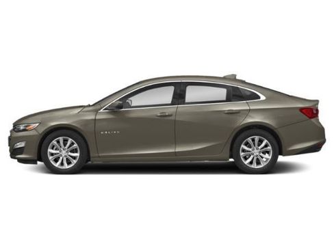 Used 2023 Chevrolet Malibu LT w/ Driver Confidence Package FWD image 2