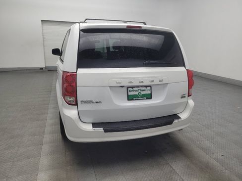 Used 2017 Dodge Grand Caravan GT FWD image 6