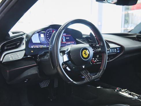 Used 2021 Ferrari SF90 Stradale image 9