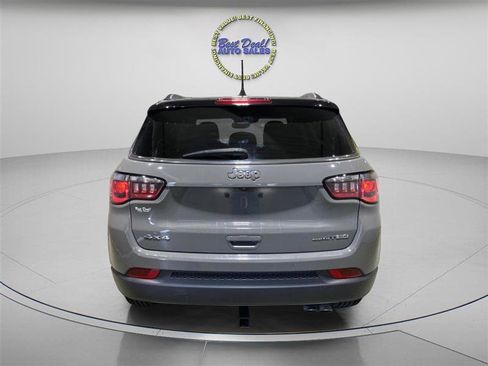 Used 2021 Jeep Compass Limited AWD/4WD image 3