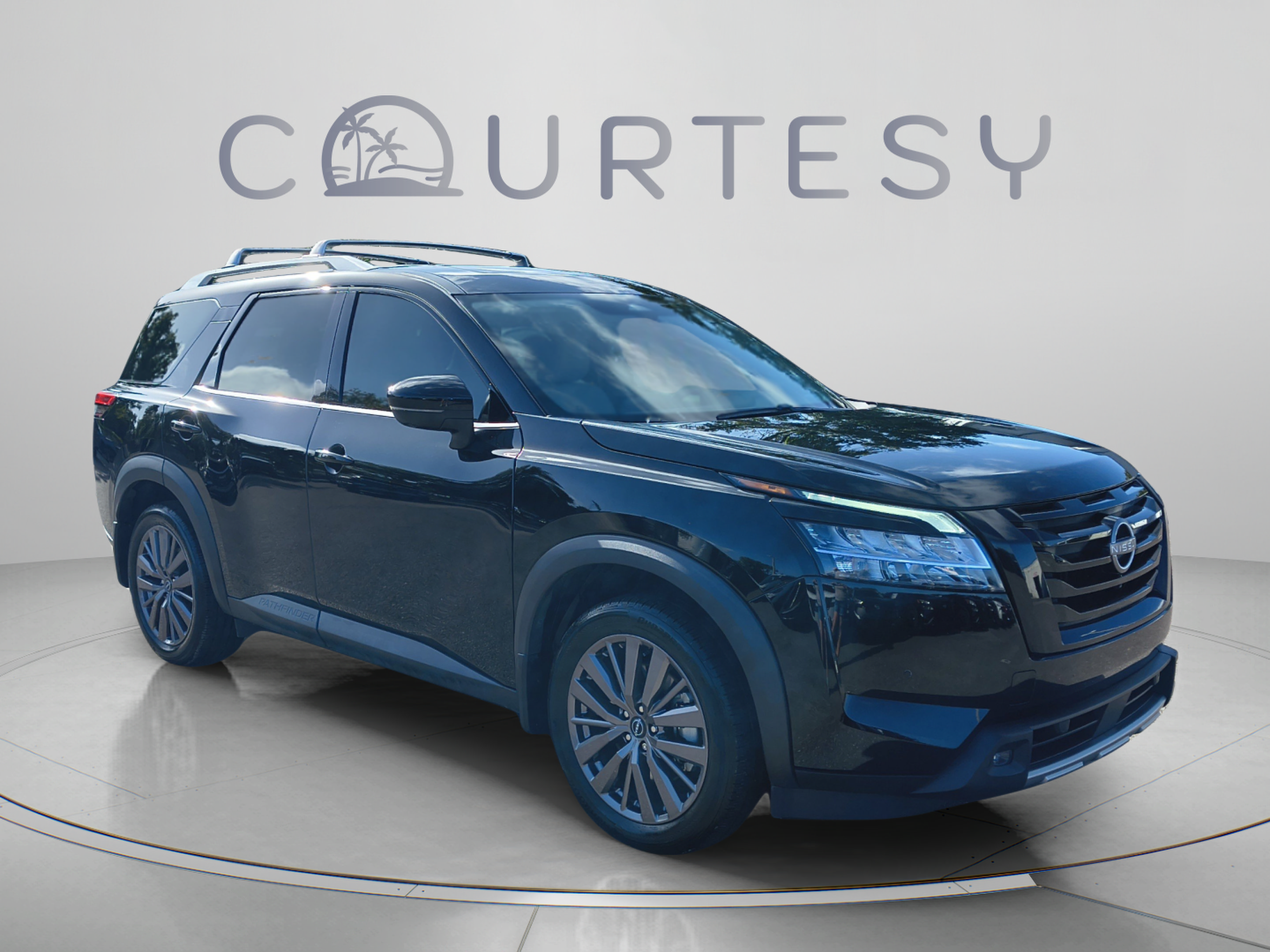 Certified 2023 Nissan Pathfinder SL w/ SL Premium Package FWD image 9